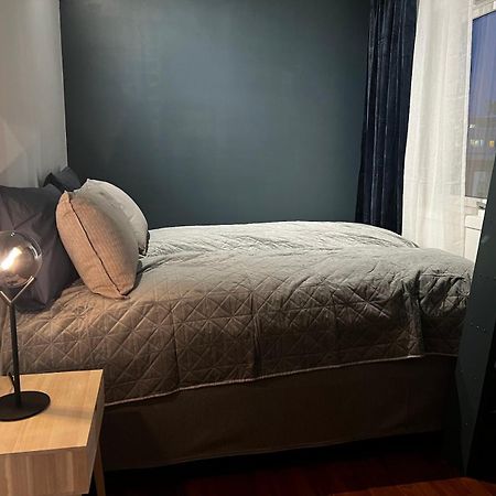 Charming Loft Retreat On Tromso'S Historic Main Street: 3-Minute Stroll To City Square Bagian luar foto