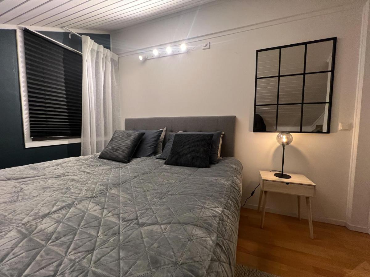 Charming Loft Retreat On Tromso'S Historic Main Street: 3-Minute Stroll To City Square Bagian luar foto