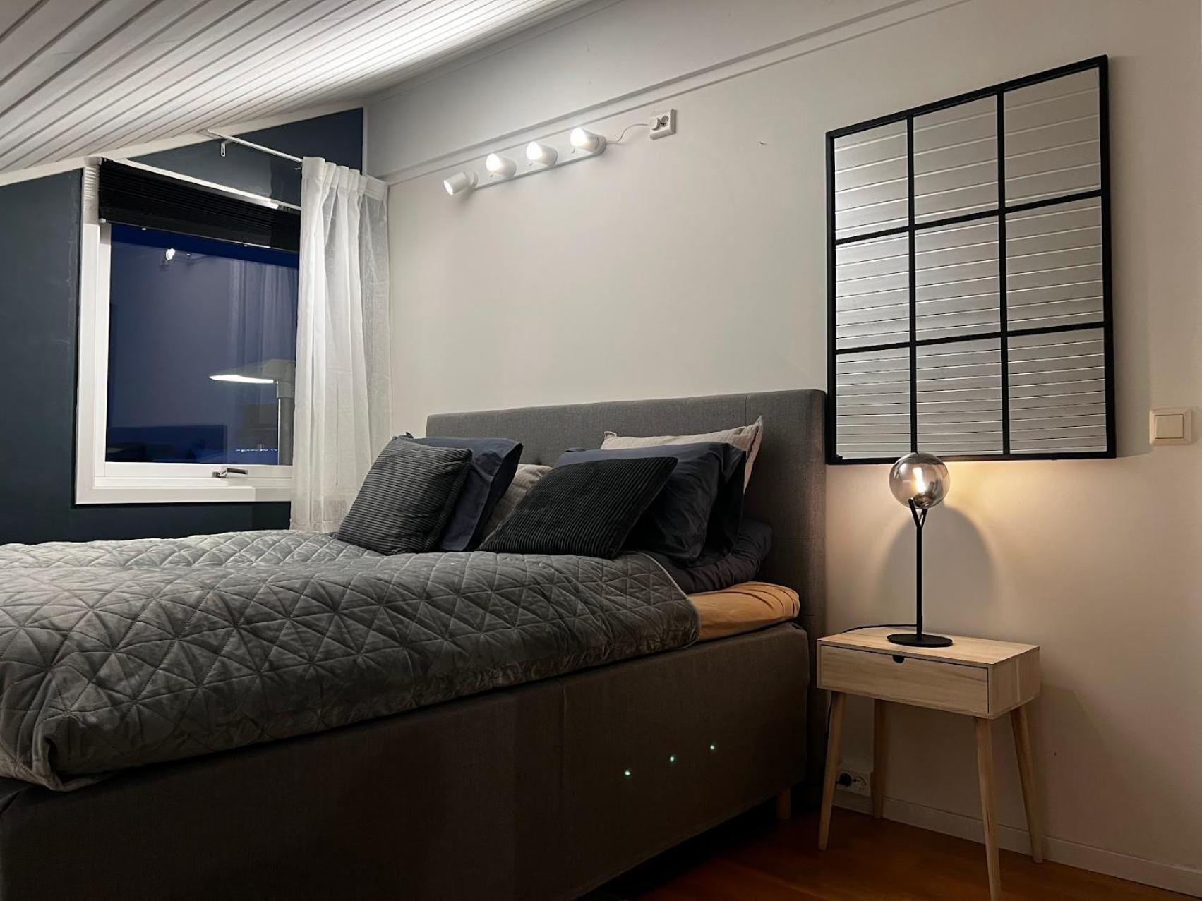 Charming Loft Retreat On Tromso'S Historic Main Street: 3-Minute Stroll To City Square Bagian luar foto